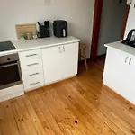 Clarendon Bright Apartment
